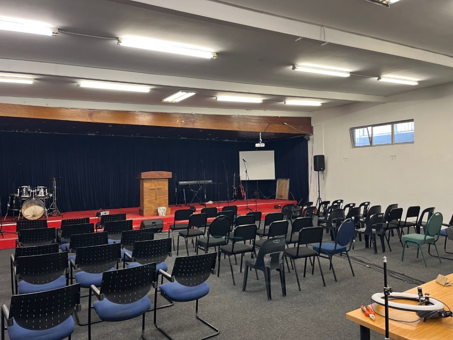 To Let Commercial Property for Rent in Goodwood Central Western Cape